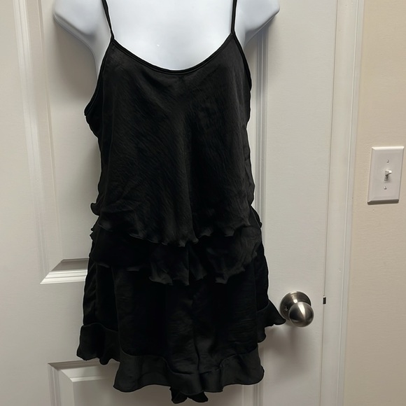 Bluebella Annalie Cami and shorts. Black set women’s size medium. - Picture 2 of 11